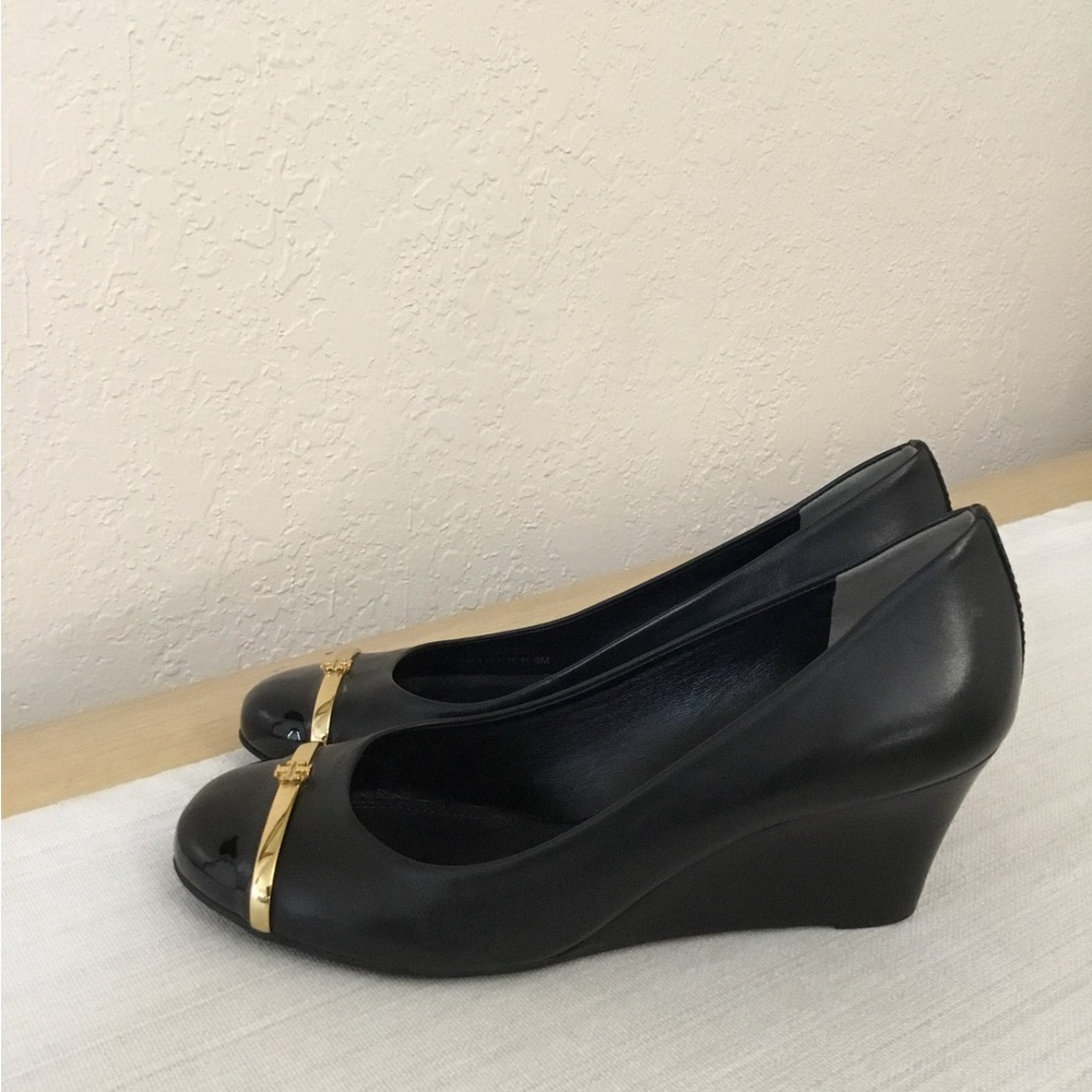 Tory Burch Pacey wedges  Black Patent Leather Cap Toe Shoes For Woman Size 8M - Picture 2 of 13